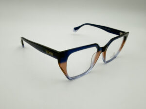 Alternative view of Lunette