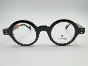 Alternative view of Lunette