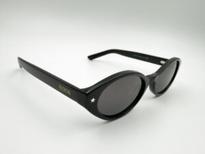 Alternative view of Lunette