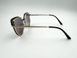 Alternative view of Lunette
