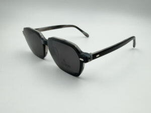 Alternative view of Lunette